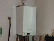 Сервисное обслуживание газового конденсационного котла Viessmann Vitodens 100 - W  в Озерках.